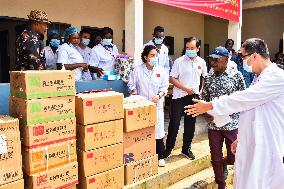 CAMEROON-NGAT-BANE-CHINESE MEDICAL TEAM-FREE HEALTH CARE SERVICES