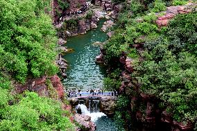 CHINA-HENAN-YUNTAI MOUNTAIN-TOURISM (CN)