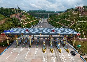 CHINA-YUNNAN-YUXI-CHUXIONG-EXPRESSWAY-OPENING (CN)