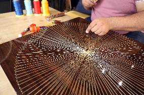 IRAQ-BAGHDAD-STRING ART