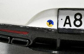 Ukraine stickers on Russian cars