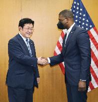 U.S., Japan environment chiefs meet in Tokyo