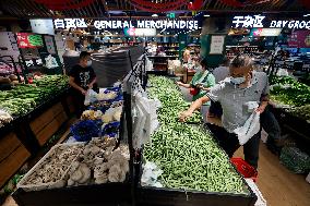 CHINA-SICHUAN-CHENGDU-COVID-19-DAILY LIFE SUPPLIES (CN)