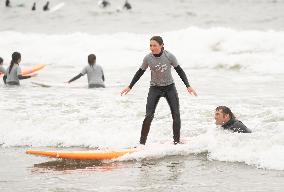 U.S.-CALIFORNIA-HIGH TEMPERATURE-SURFING