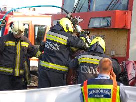 HUNGARY-KUNFEHERTO-TRAIN ACCIDENT