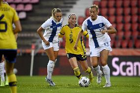 Women's World Championships qualifying match between Finland and Sweden