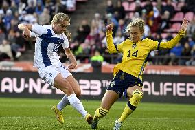 Women's World Championships qualifying match between Finland and Sweden