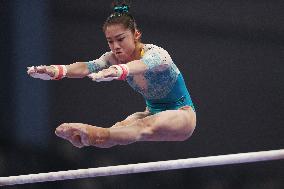 (SP)CHINA-HANGHZOU-ARTISTIC GYMNASTICS-NATIONAL CHAMPIONSHIP-WOMEN'S UNEVEN BARS