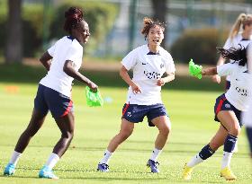 (SP)FRANCE-PARIS-FOOTBALL-PSG-LI MENGWEN