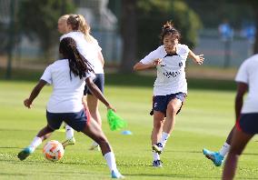 (SP)FRANCE-PARIS-FOOTBALL-PSG-LI MENGWEN