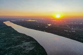 CHINA-INNER MONGOLIA-TOGTOH-YELLOW RIVER-AUTUMN SCENERY (CN)