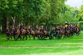 BRITAIN-LONDON-QUEEN ELIZABETH II-DEATH-GUN SALUTE