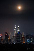 MALAYSIA-KUALA LUMPUR-FULL MOON