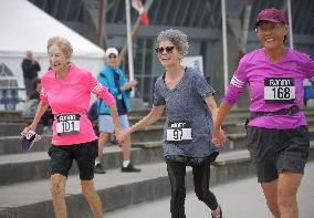 CANADA-RICHMOND-ELDERS-RUNNING