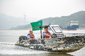 Xinhua Headlines: Former fishermen embrace new role as guardians of Yangtze