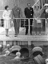 Queen Elizabeth in Japan in 1975+