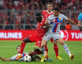 (SP)GERMANY-MUNICH-FOOTBALL-UEFA CHAMPIONS LEAGUE-BAYERN MUNICH VS BARCELONA