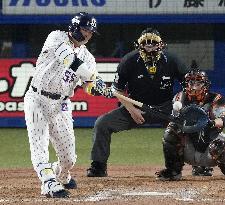 Baseball: Murakami ties Oh's season best with 55th home run
