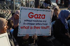 MIDEAST-GAZA-DEMONSTRATION