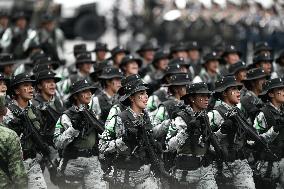 MEXICO-MEXICO CITY-INDEPENDENCE DAY-MILITARY PARADE