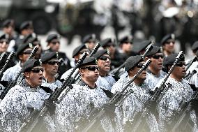 MEXICO-MEXICO CITY-INDEPENDENCE DAY-MILITARY PARADE