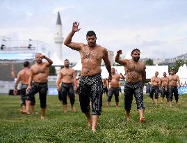 (SP)TÜRKIYE-ISTANBUL-HISTORICAL OIL WRESTLING