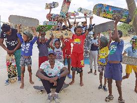 NAMIBIA-WINDHOEK-SKATING-YOUNG PEOPLE