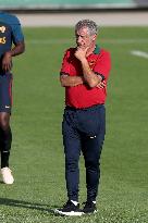 (SP)PORTUGAL-OEIRAS-FOOTBALL-TRAINING