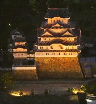 Himeji Castle lights up orange for World Alzheimer's Day