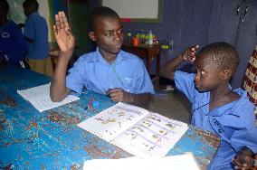 UGANDA-KAMPALA-EDUCATION-SIGN LANGUAGE