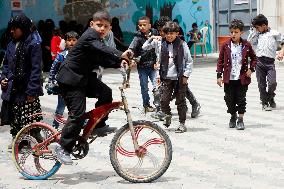 YEMEN-SANAA-CHILDREN-REHABILITATION