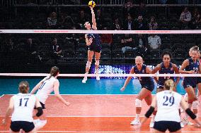 (SP)THE NETHERLANDS-ARNHEM-VOLLEYBALL-WOMEN'S WORLD CHAMPIONSHIP-USA VS KAZ