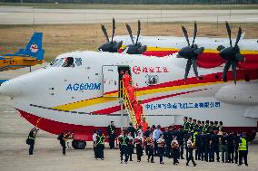 CHINA-HUBEI-KUNLONG-FIREFIGHTING AIRCRAFT-TESTS (CN)