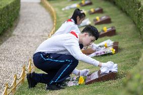 CHINA-MARTYRS' DAY-COMMEMORATION (CN)