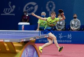 (SP)CHINA-CHENGDU-TABLE TENNIS-ITTF WORLD TEAM CHAMPIONSHIPS FINALS-WOMEN'S TEAMS-GROUP 2-JPN VS SVK(CN)