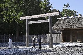 Prince Hisahito at Ise Jingu shrine