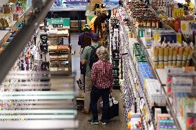 Xinhua Headlines: Growing global recession fears as Fed's aggressive rate hikes export inflation