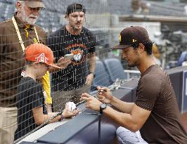 Baseball: Padres pitcher Darvish