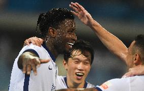 (SP)CHINA-HAIKOU-FOOTBALL-CSL-WUHAN THREE TOWNS VS TIANJIN JINMEN TIGERS(CN)