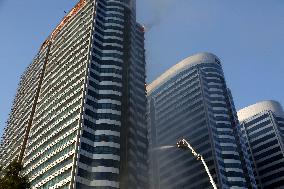 PAKISTAN-ISLAMABAD-BUILDING-FIRE