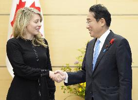 Japan-Canada talks