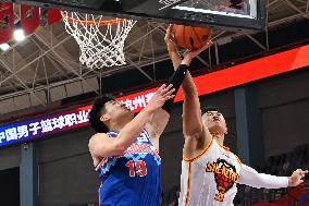 (SP)CHINA-HANGZHOU-BASKETBALL-CBA LEAGUE-SHENZHEN LEOPARDS VS XINJIANG FLYING TIGERS (CN)