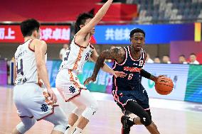(SP)CHINA-HANGZHOU-BASKETBALL-CBA LEAGUE-NANJING VS GUANGDONG (CN)