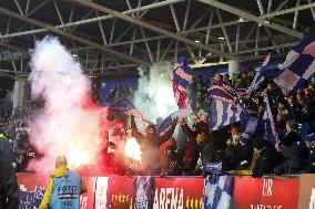 Jalkapallo: Veikkausliiga, Mestaruussarja, klo 17 HJK-KuPS