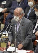 Japanese Finance Minister Suzuki in parliament
