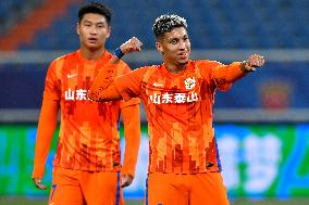 (SP)CHINA-JINAN-FOOTBALL-CSL-SHANDONG TAISHAN VS GUANGZHOU (CN)