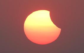 INDIA-BANGALORE-PARTIAL SOLAR ECLIPSE