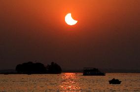 INDIA-MADHYA PRADESH-BHOPAL-PARTIAL SOLAR ECLIPSE