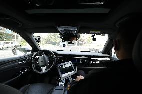 Baidu self-driving taxi