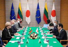 Japan-Lithuania talks